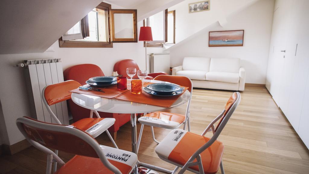 Italianway-Vivaio Apartment Milan Room photo